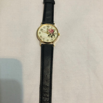 Unbranded Ladies Fashion Wristwatch.