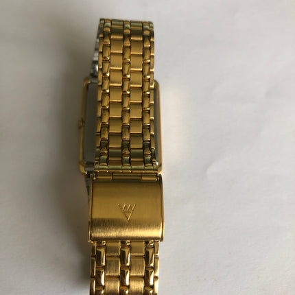 Accurist Wristwatch.