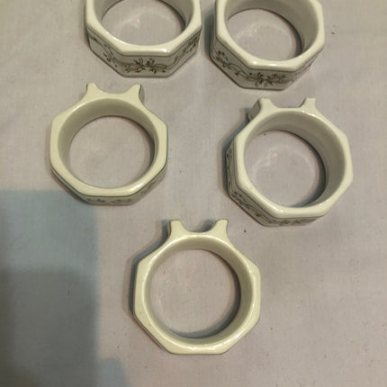 Johnson Bros Eternal Beau Napkin Rings.