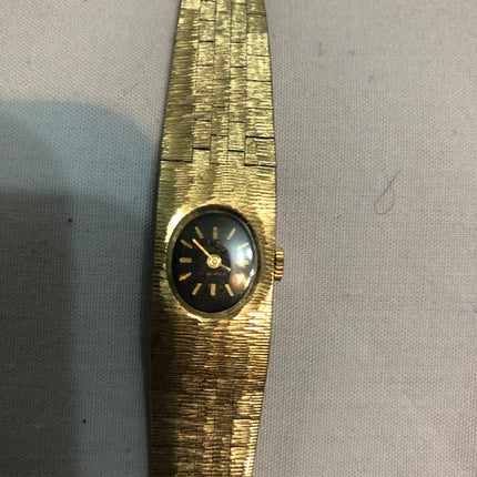 Vintage Ladies Bracelet Wristwatch.