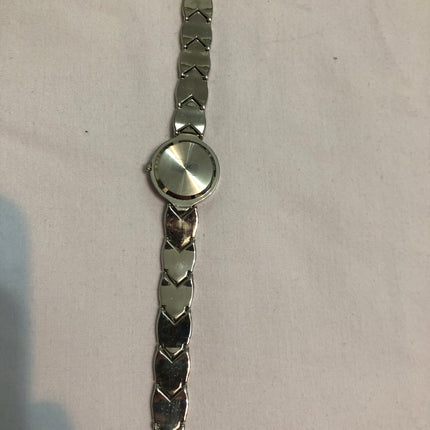 Brand New Le Chat Ladies Wristwatch.