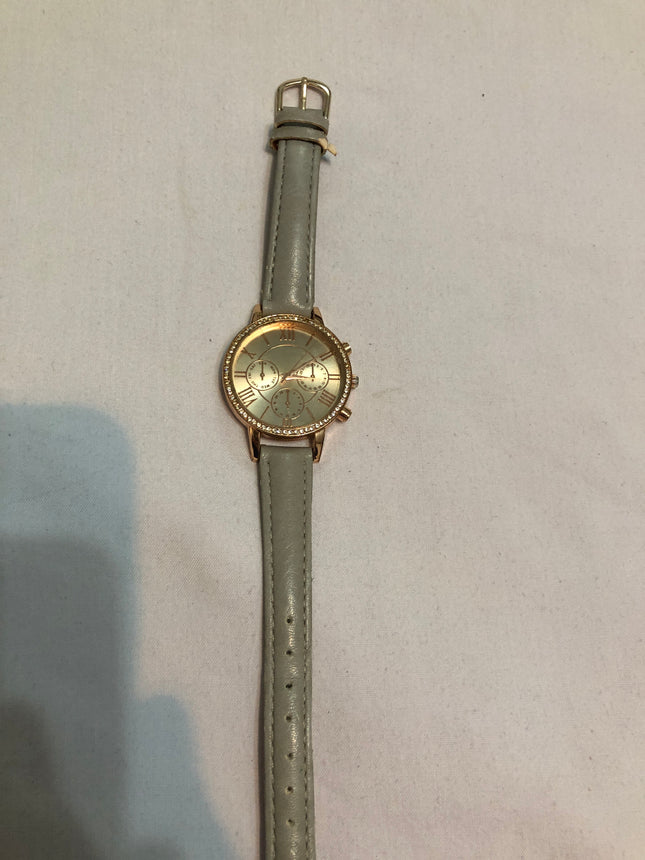 Unbranded Ladies Fashion Wristwatch.
