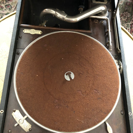 HMV 104 Wind Up Gramophone.