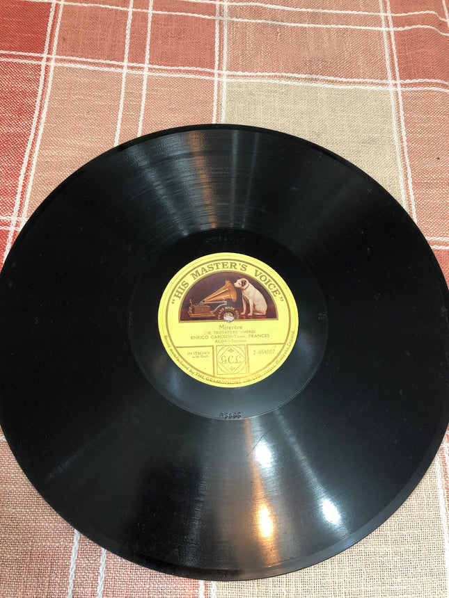 Enrico Caruso 78rpm Record Singing from ll Trovatore (Verdi).