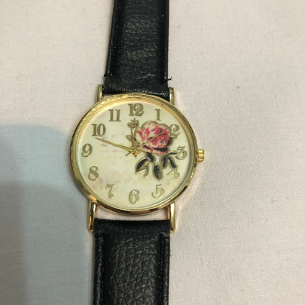 Unbranded Ladies Fashion Wristwatch.