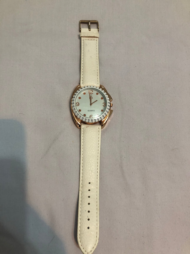 Ladies Fashion Wristwatch.