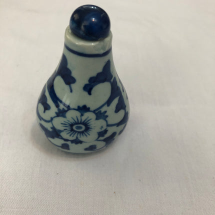 Oriental Porcelain Snuff/Scent Bottle.