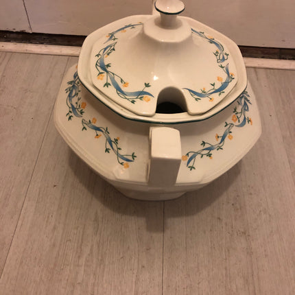 Johnson Bros Eternal Beau Soup Tureen.