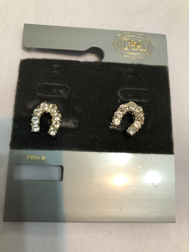 Ladies Horse Shoe Shaped Sparkly Earrings.