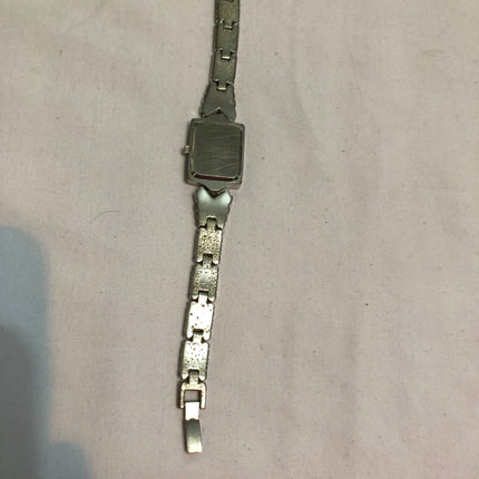 Le Chat Ladies Sparkling Ladies Wristwatch.