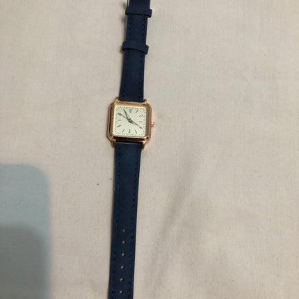 Brand New Unbranded Ladies Wristwatch.