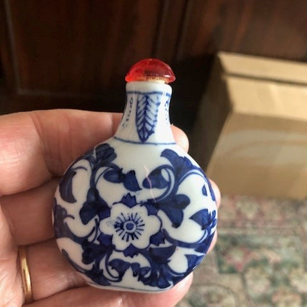 Oriental Porcelain Snuff / Scent Bottle