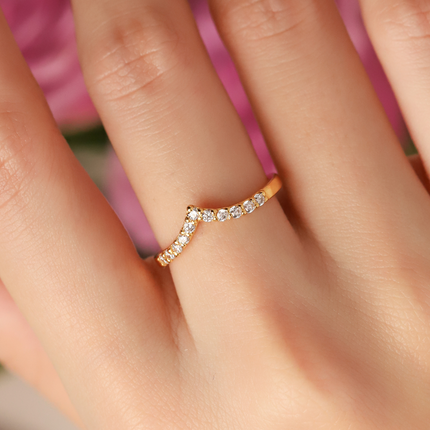 Wishbone Curved Eternity Ring in 18k Gold Vermeil