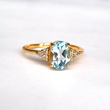 Sky Blue Topaz Ring in 18k Gold Vermeil