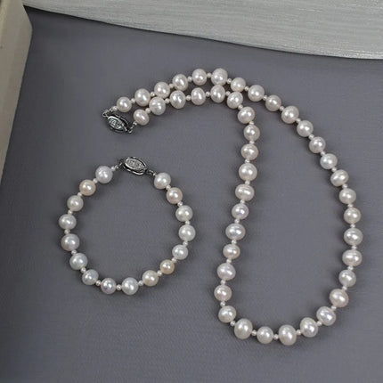 Natural Freshwater Pearl Necklace Elegant Simple Round Bead Mommy Chain Pearl Pendant Jewelry Set For Women