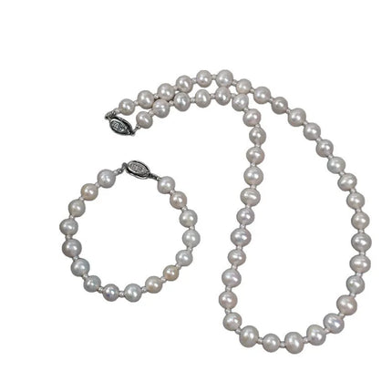 Natural Freshwater Pearl Necklace Elegant Simple Round Bead Mommy Chain Pearl Pendant Jewelry Set For Women