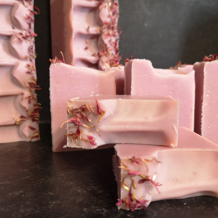 Hibiscus Pink Grapefruit Vegan Soap