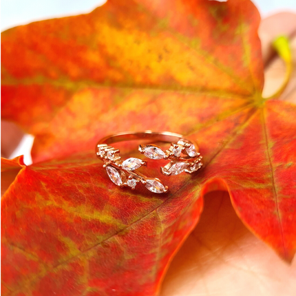 Adjustable Leaf Ring in Rose Gold